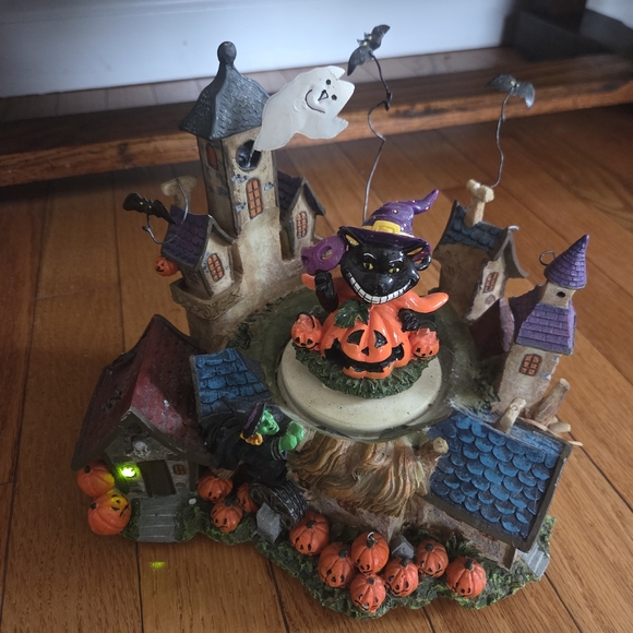 None Other - Halloween Cat and Pumpkin Village Decoration